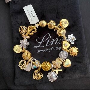 Linx Yellow Gold Bracelet with Religious Mom Themed Charms